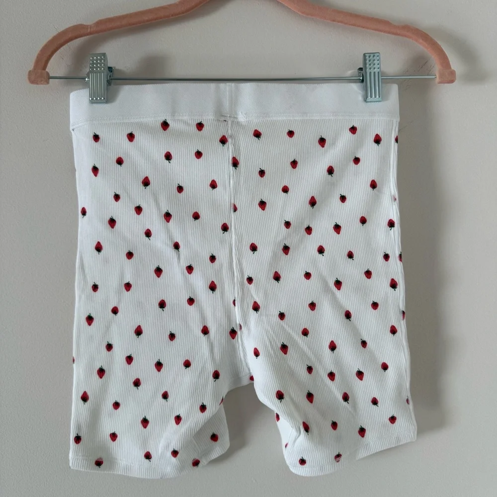 NWT SKIMS - Snow Strawberry boxer briefs - Sz Small - Picture 4 of 4
